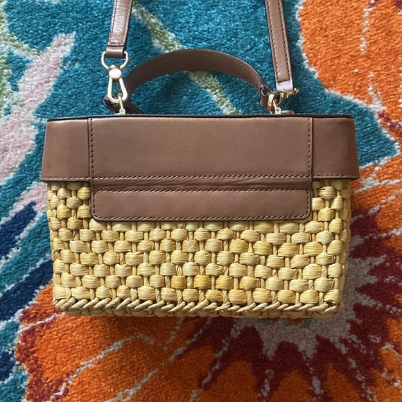 Michael Kors Brown leather and basket weave shoulder bag - Picture 5 of 6
